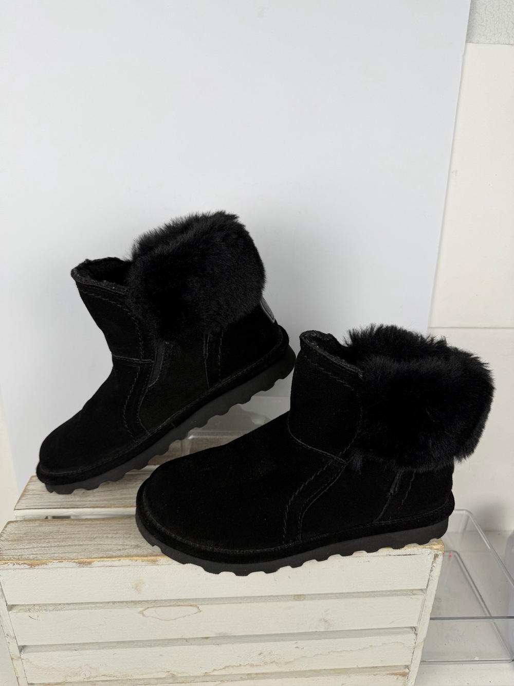 Bearpaw black Koko boot plush shearling collar wool and suede size 7 - Picture 3 of 14